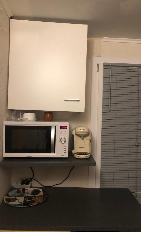 Studette Independant Avec Terrasse-Climatisation Apartment มาร์กเซย ภายนอก รูปภาพ